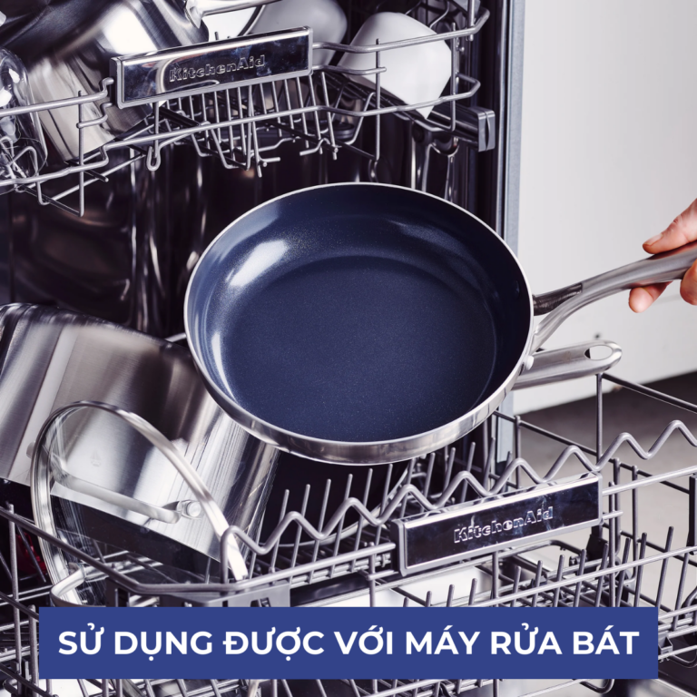 CHẢO XÀO CHỐNG DÍNH SÂU LÒNG PHỦ TINH THỂ KIM CƯƠNG CAO CẤP BLUE DIAMOND 28CM CÓ NẮP KÍNH