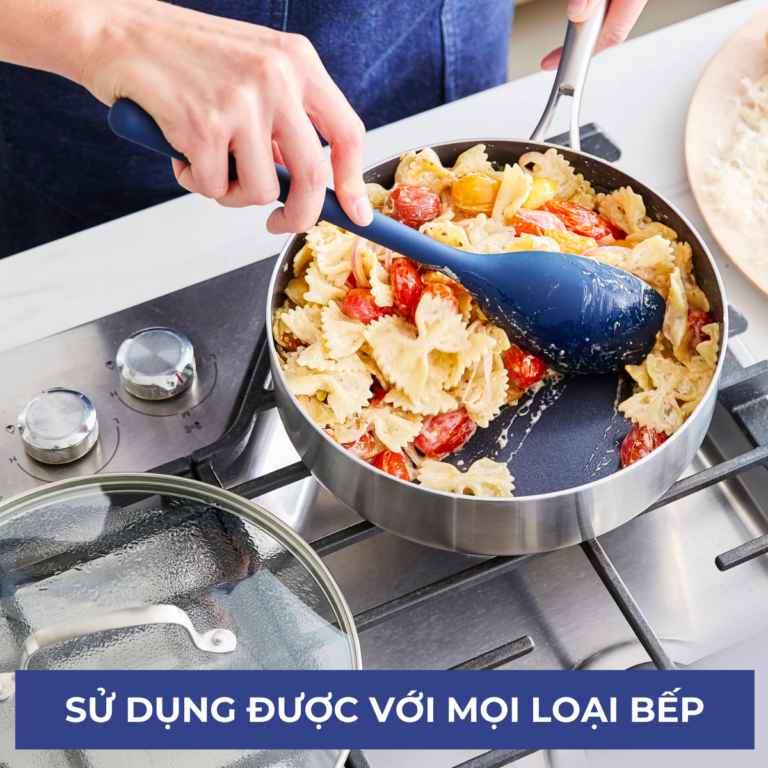 CHẢO XÀO CHỐNG DÍNH SÂU LÒNG PHỦ TINH THỂ KIM CƯƠNG CAO CẤP BLUE DIAMOND 28CM CÓ NẮP KÍNH